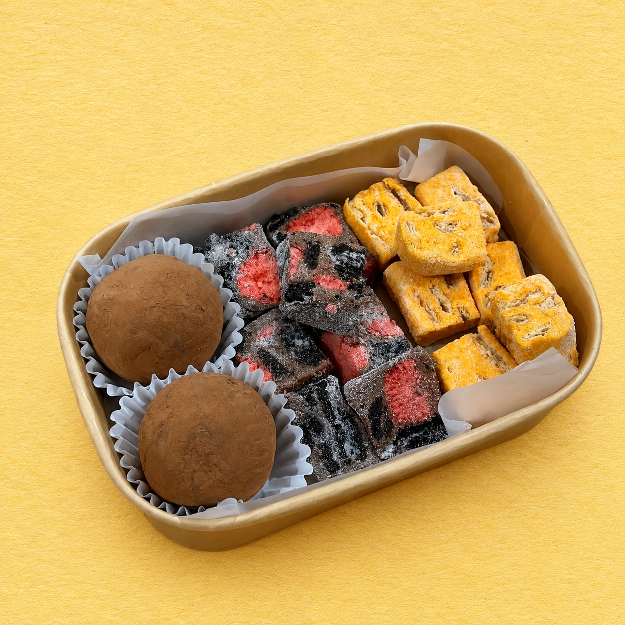 Ccchew Club Snack Box